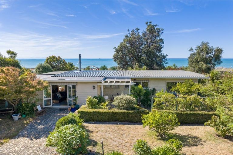 Photo of property in 104 Rarangi Beach Road, Rarangi, Blenheim, 7273