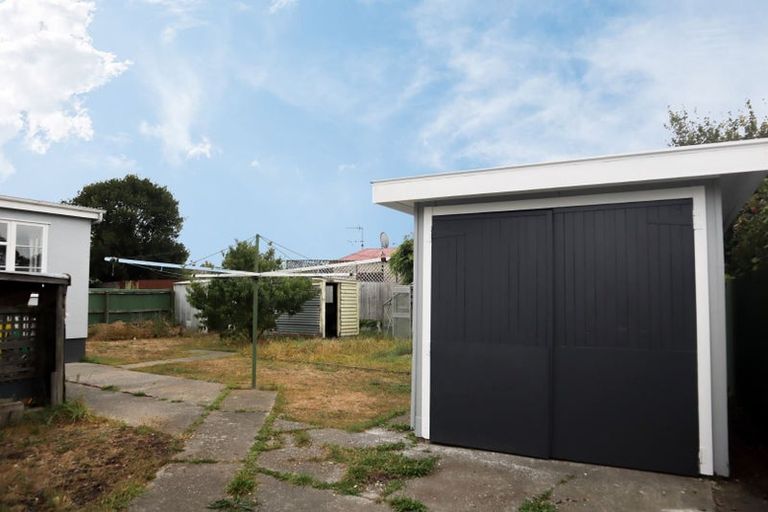 Photo of property in 5 Jollie Street, Linwood, Christchurch, 8062