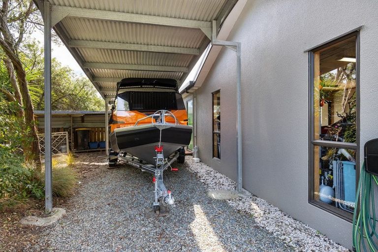 Photo of property in 80 Iwa Street, Mapua, 7005