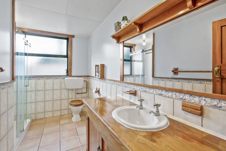 Photo of property in 482b Saint Aubyn Street, Moturoa, New Plymouth, 4310