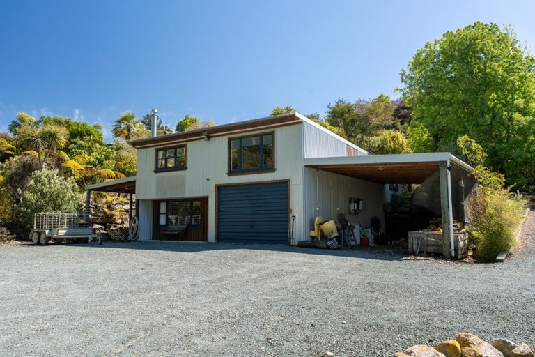 Photo of property in 140 Awa Awa Road, Tasman, Upper Moutere, 7173
