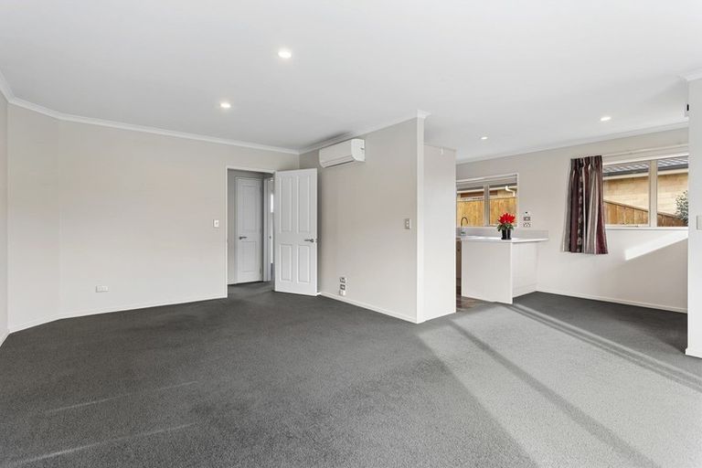 Photo of property in 3 Reeves Road, Rangiora, 7400