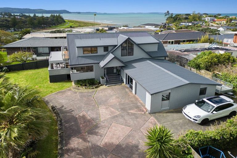 Photo of property in 23a Rosario Crescent, Red Beach, 0932