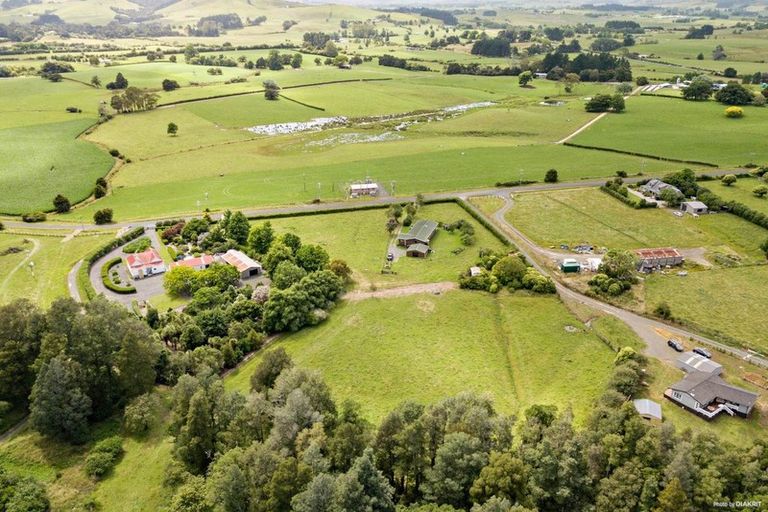 Photo of property in 1/69 Mckenzie Road, Mangere Bridge, Auckland, 2022