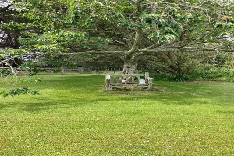 Photo of property in 19 Valley Road, Waitoki, Kaukapakapa, 0871