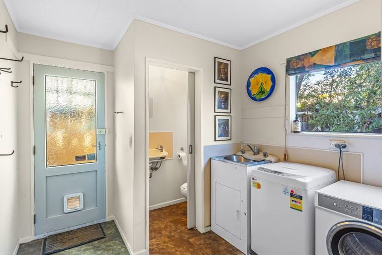 Photo of property in 110 Arawhata Road, Paraparaumu, 5032