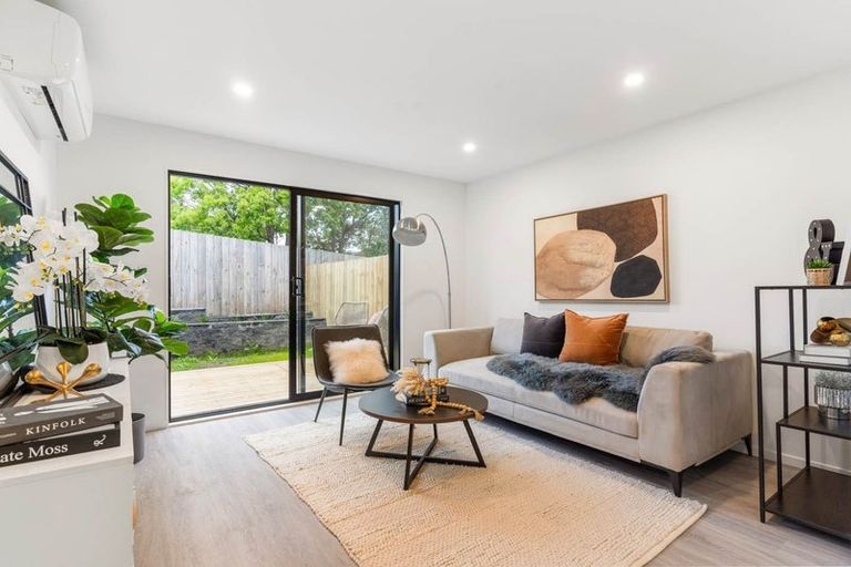 Photo of property in 6 Peara Place, Henderson, Auckland, 0610