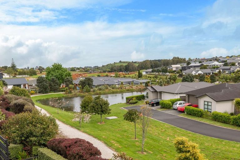 Photo of property in 67 Ridge View Crescent, Pukekohe, 2120