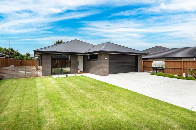 Photo of property in 13 Kilmurry Street, Halswell, Christchurch, 8025