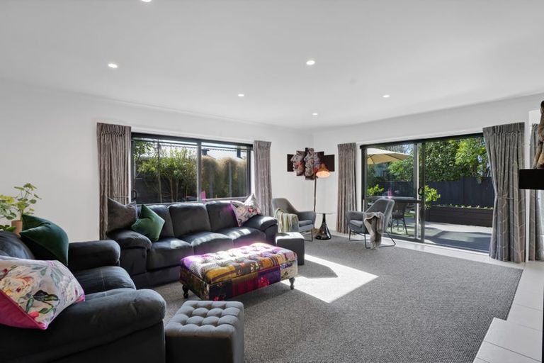 Photo of property in 13b Miro Street, Inglewood, 4330