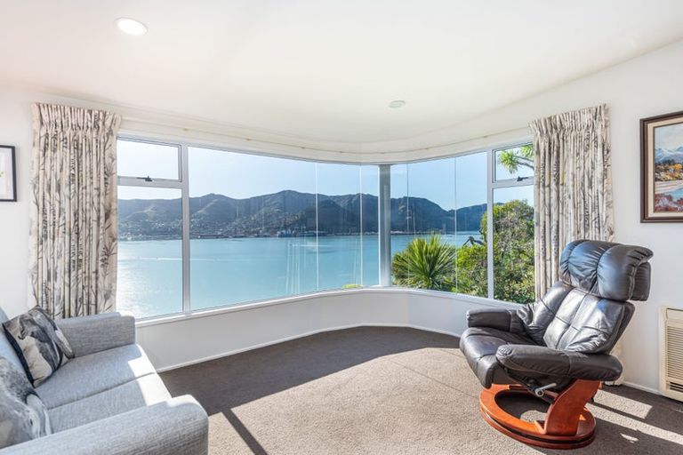 Photo of property in 2/35 Ranui Crescent, Diamond Harbour, Lyttelton, 8971