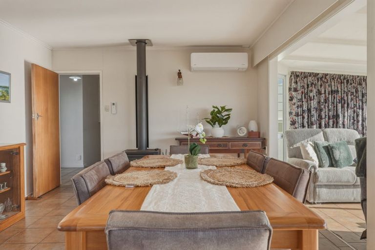 Photo of property in 31 Doves Bay Road, Kerikeri, 0294