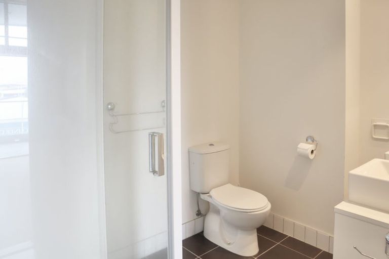 Photo of property in 302/277 Maunganui Road, Mount Maunganui, 3116