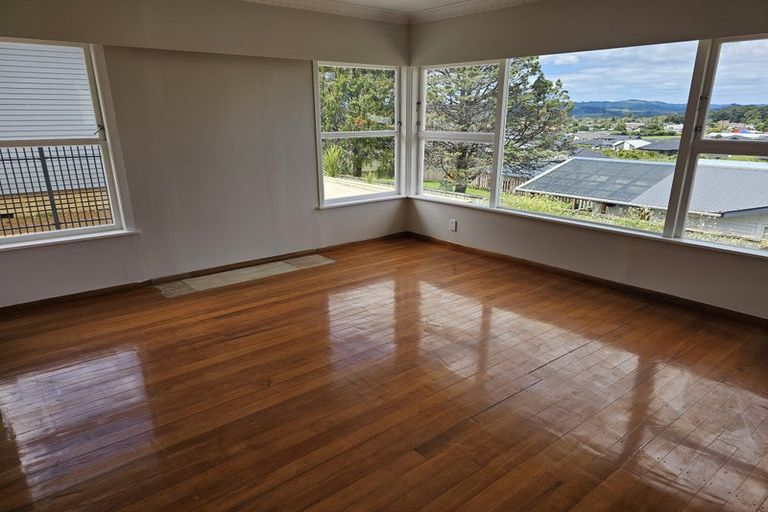 Photo of property in 15 Sumner Place, Te Kamo, Kamo, 0112