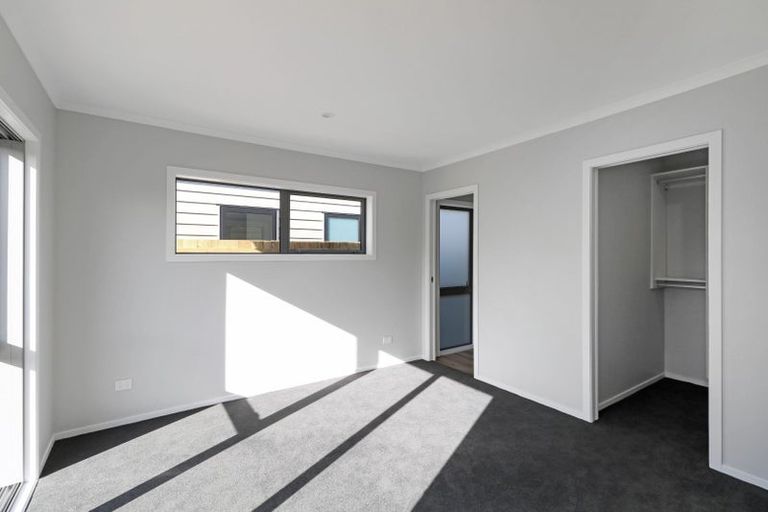 Photo of property in 10 Koru Loop, Paraparaumu, 5032