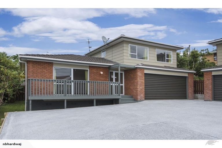 Photo of property in 5 Petrel Place, Massey, Auckland, 0614