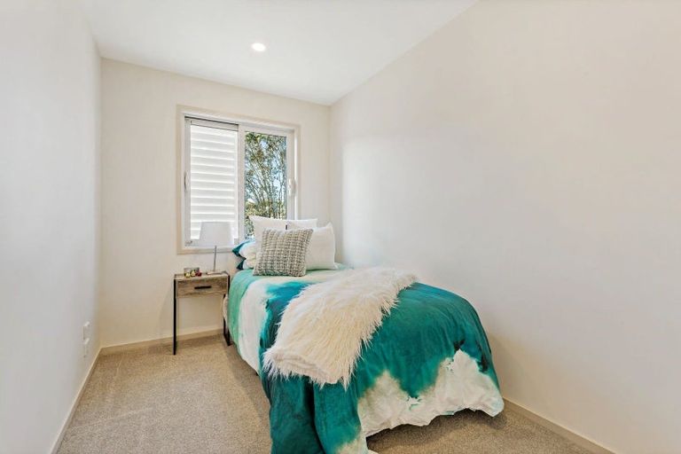 Photo of property in 28a Inverness Road, Browns Bay, Auckland, 0630