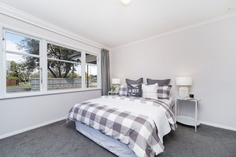 Photo of property in 49 College Street, Awapuni, Palmerston North, 4412