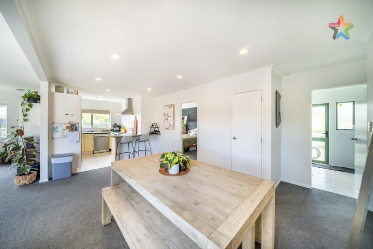 Photo of property in 5a Kilkenny Grove, Wainuiomata, Lower Hutt, 5014