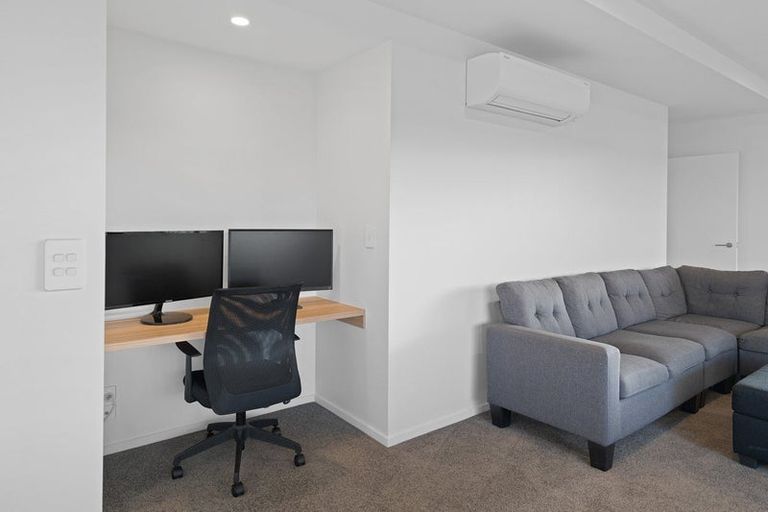 Photo of property in 27 Lovelock Avenue, Rolleston, 7615