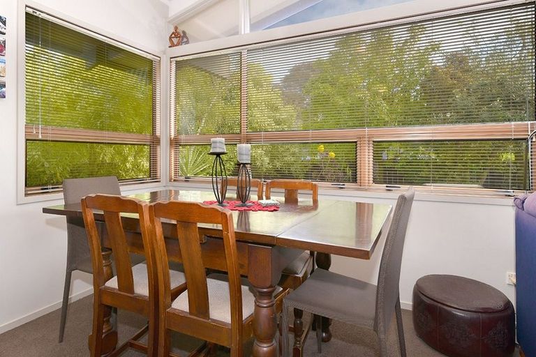 Photo of property in 119 Rosario Crescent, Red Beach, 0932