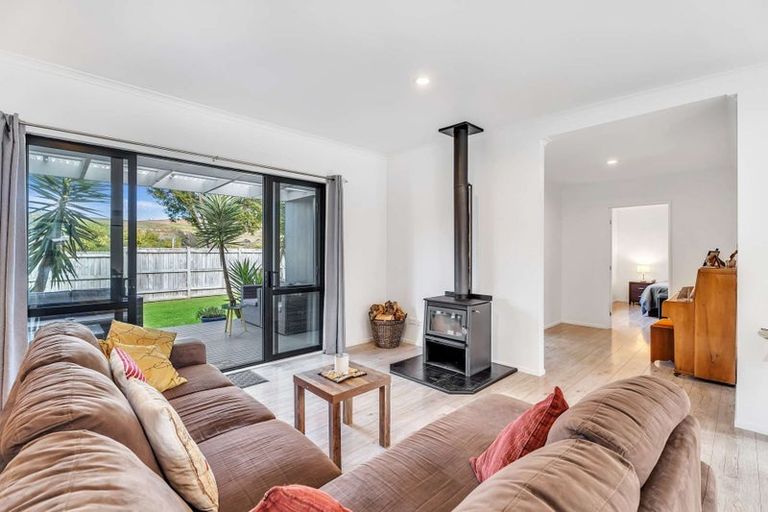 Photo of property in 1a Ocean Beach Road, Tairua, 3508