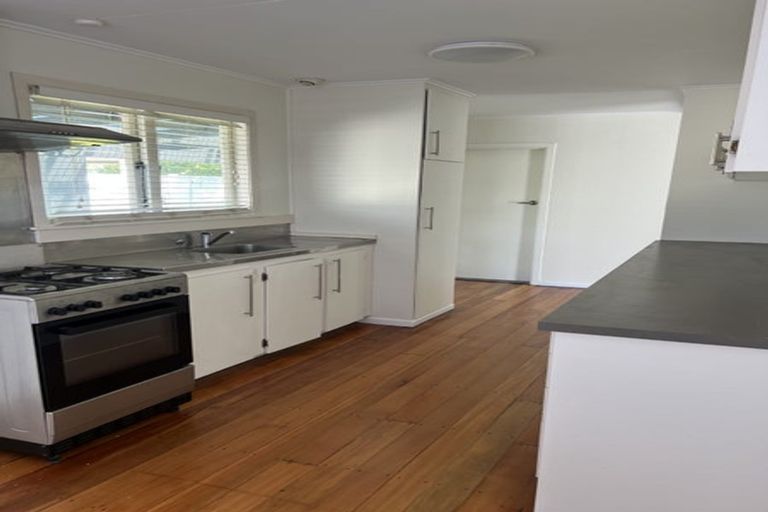 Photo of property in 73 Middle Road, Havelock North, 4130