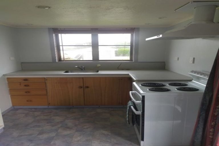 Photo of property in 10 Cole Street, Brighton, Dunedin, 9035