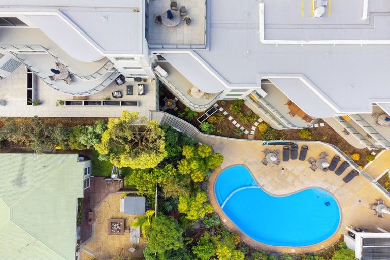 Photo of property in 31 Holly Road, St Albans, Christchurch, 8014