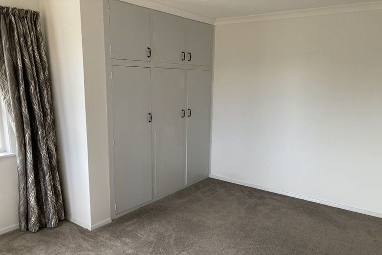 Photo of property in 2/28 Tintern Avenue, Avonhead, Christchurch, 8042