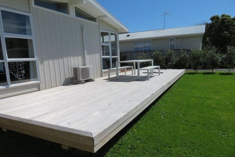 Photo of property in 3 Karamea Grove, Wainuiomata, Lower Hutt, 5014