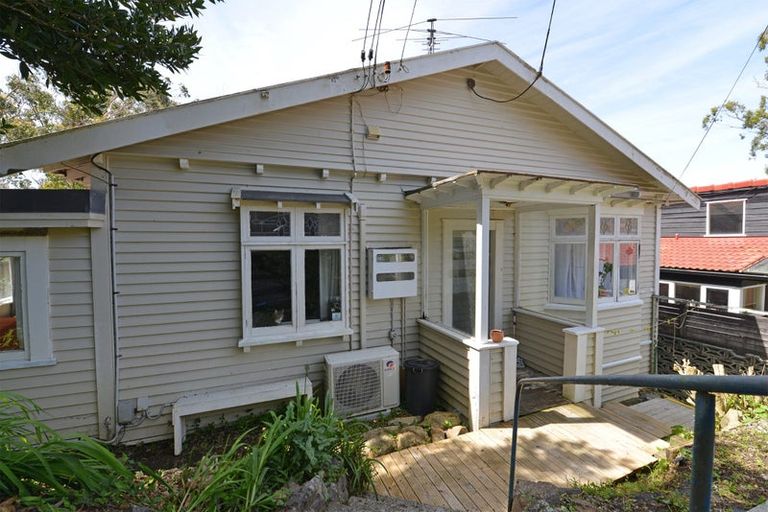 Photo of property in 19 Hadfield Terrace, Kelburn, Wellington, 6012