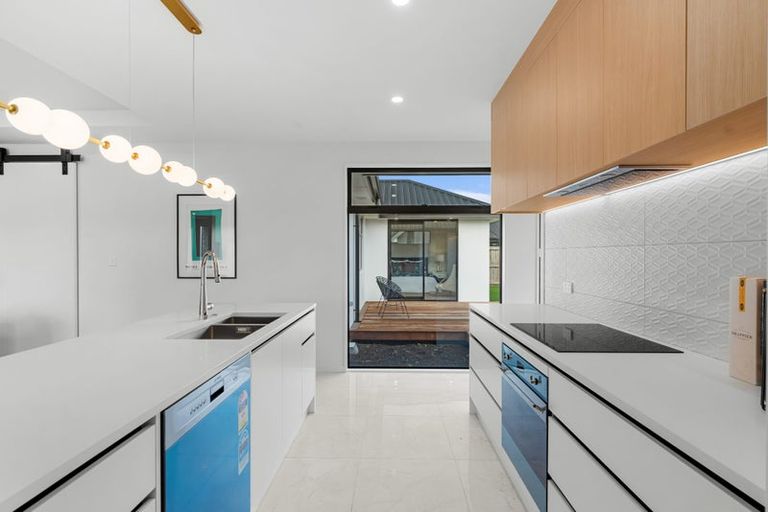 Photo of property in 20 Edward Law Boulevard, Prebbleton, 7604