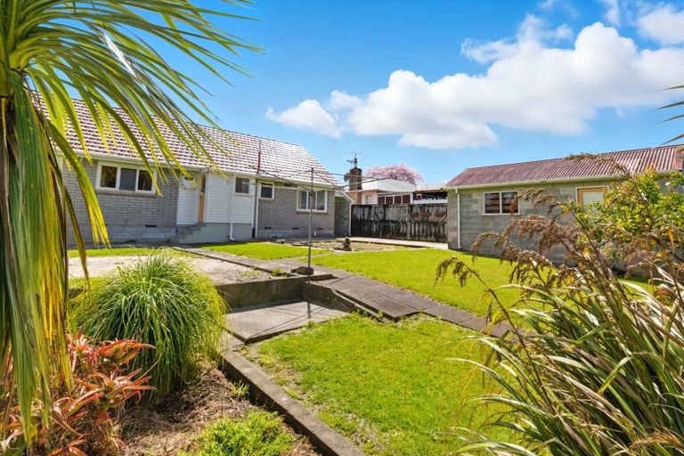 Photo of property in 14 Slade Street, Greerton, Tauranga, 3112