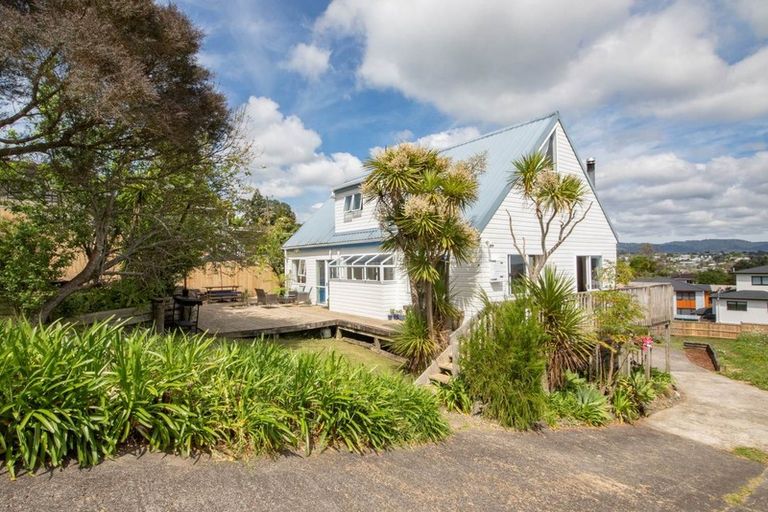 Photo of property in 51b Pleasant Road, Glen Eden, Auckland, 0602