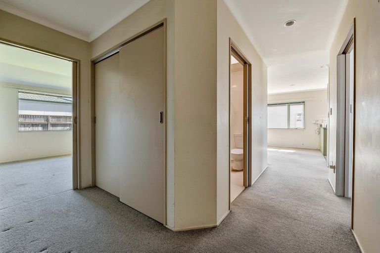 Photo of property in 21 Clemow Road, Fitzroy, New Plymouth, 4312