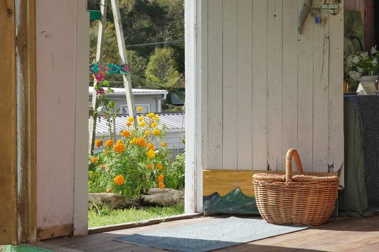 Photo of property in 13 Forest Road, Raumati South, Paraparaumu, 5032