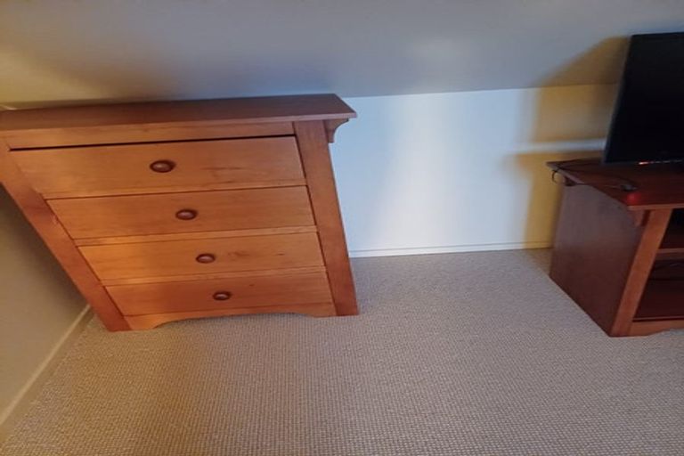 Photo of property in 2/245 Adelaide Road, Newtown, Wellington, 6021