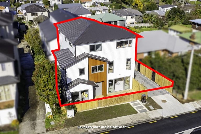 Photo of property in 6a Tristram Avenue, Forrest Hill, Auckland, 0620