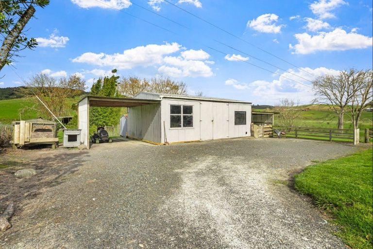 Photo of property in 1213 Pakiri Block Road, Tomarata, Wellsford, 0974
