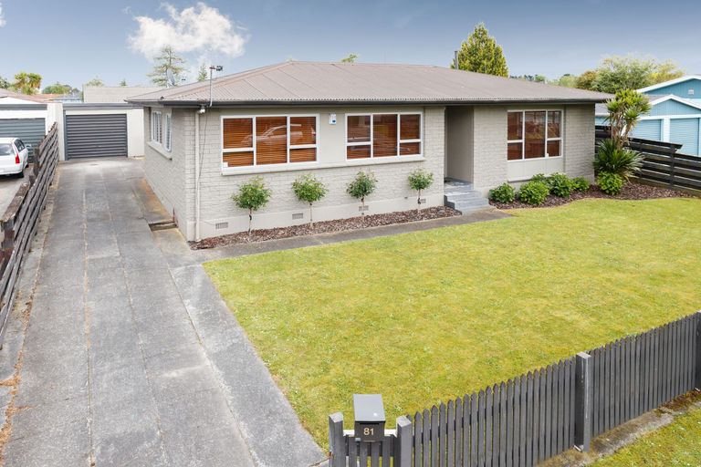 Photo of property in 81 Robinson Crescent, Westbrook, Palmerston North, 4412