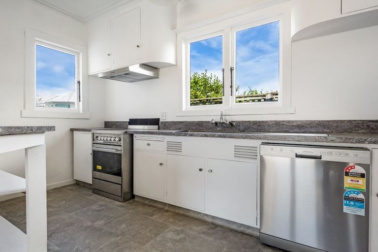 Photo of property in 503 Southland Road, Hastings, 4122