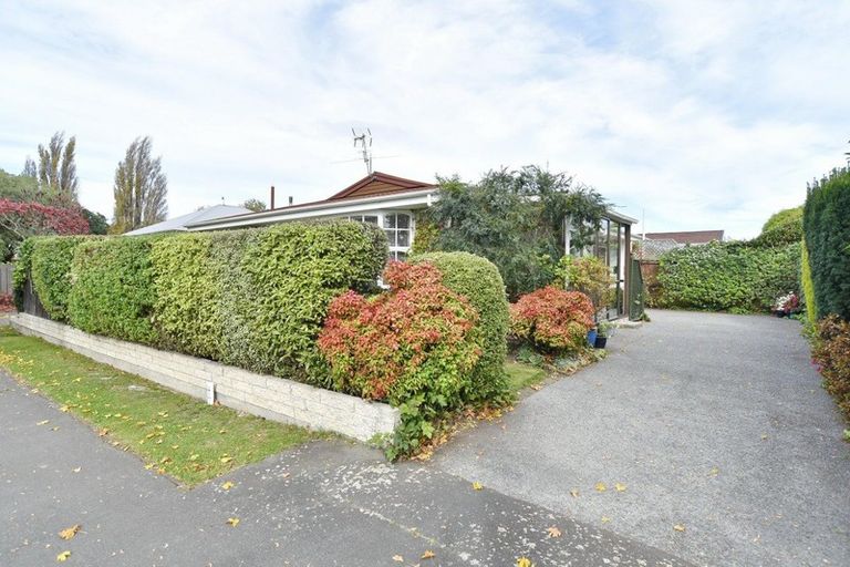 Photo of property in 128 Studholme Street, Somerfield, Christchurch, 8024