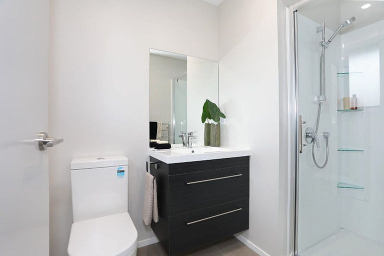 Photo of property in 18 Oldfield Lane, Marton, 4710