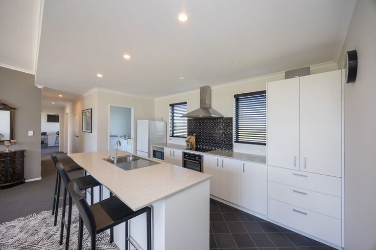 Photo of property in 567 Lethbridge Road, Halcombe, 4775