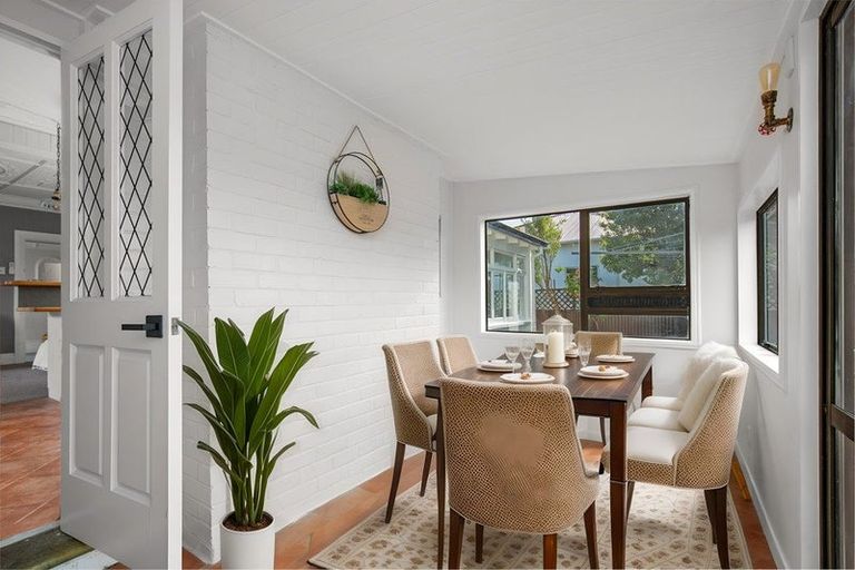 Photo of property in 23 Cranley Street, Musselburgh, Dunedin, 9013