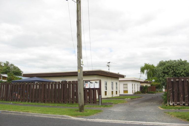 Photo of property in 3/27 Berwyn Avenue, Takanini, 2112