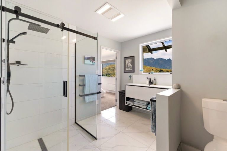 Photo of property in 108 Panorama Terrace, Queenstown, 9300