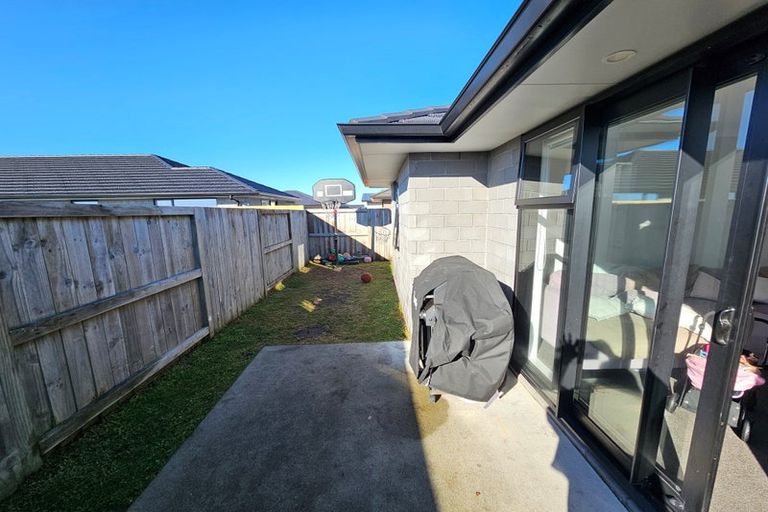 Photo of property in 20 Tamapahore Boulevard, Papamoa Beach, Papamoa, 3118