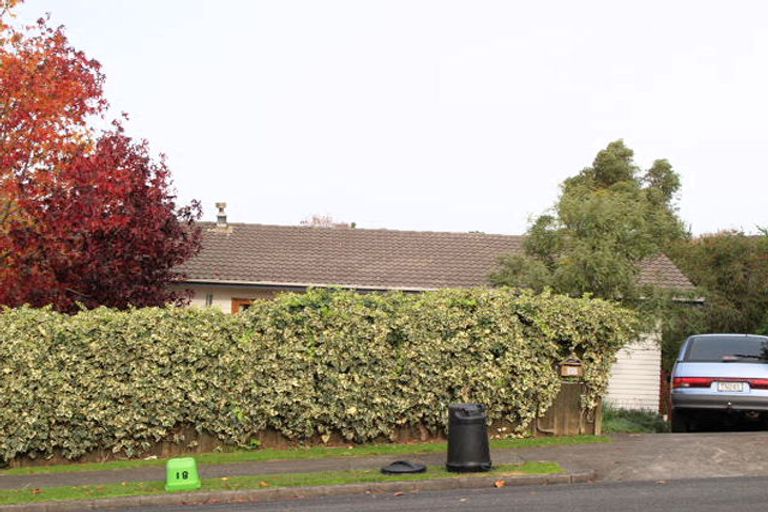 Photo of property in 81 Advene Road, Cockle Bay, Auckland, 2014